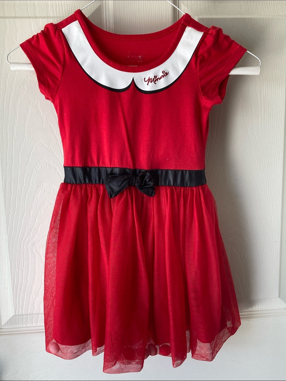 Disney Minnie Collar Tulle Dress with Black Bow Size 4T Red White Black